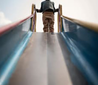 Anonymt barn på rutsjebane